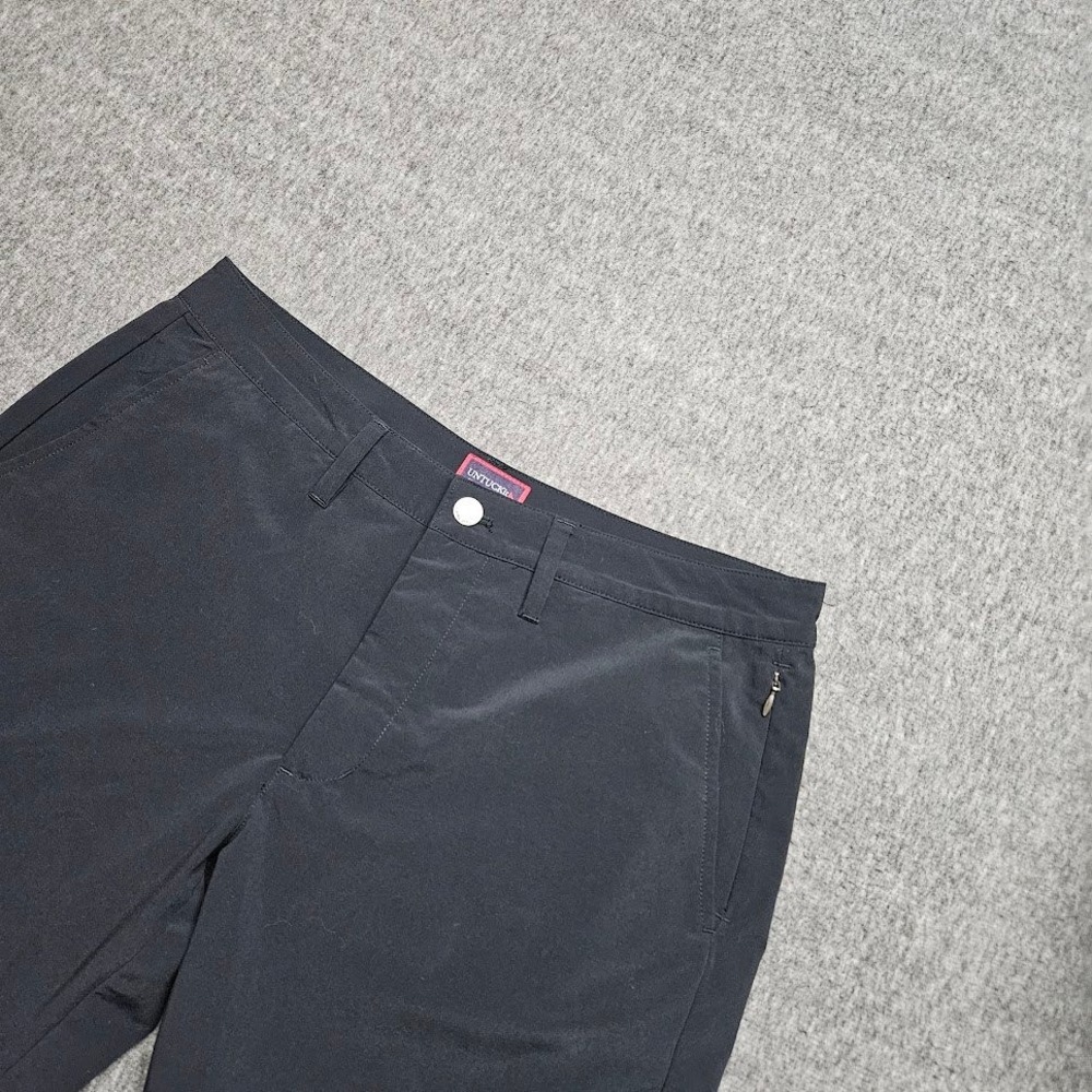 UNTUCKit Chancellor Short Mens Size 32 Black Performance 40499 Regular Fit